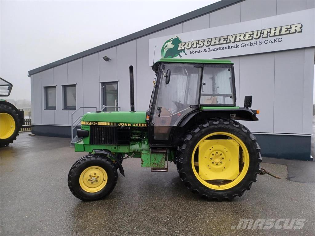 John Deere 1750 Tracteur