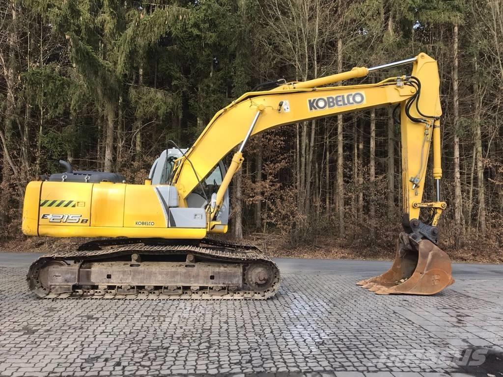 New Holland E 215 B Pelle sur chenilles
