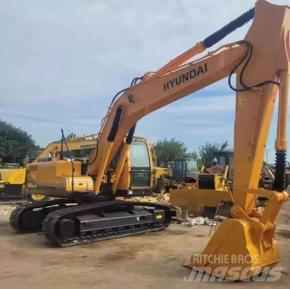Hyundai 225 Pelle sur chenilles