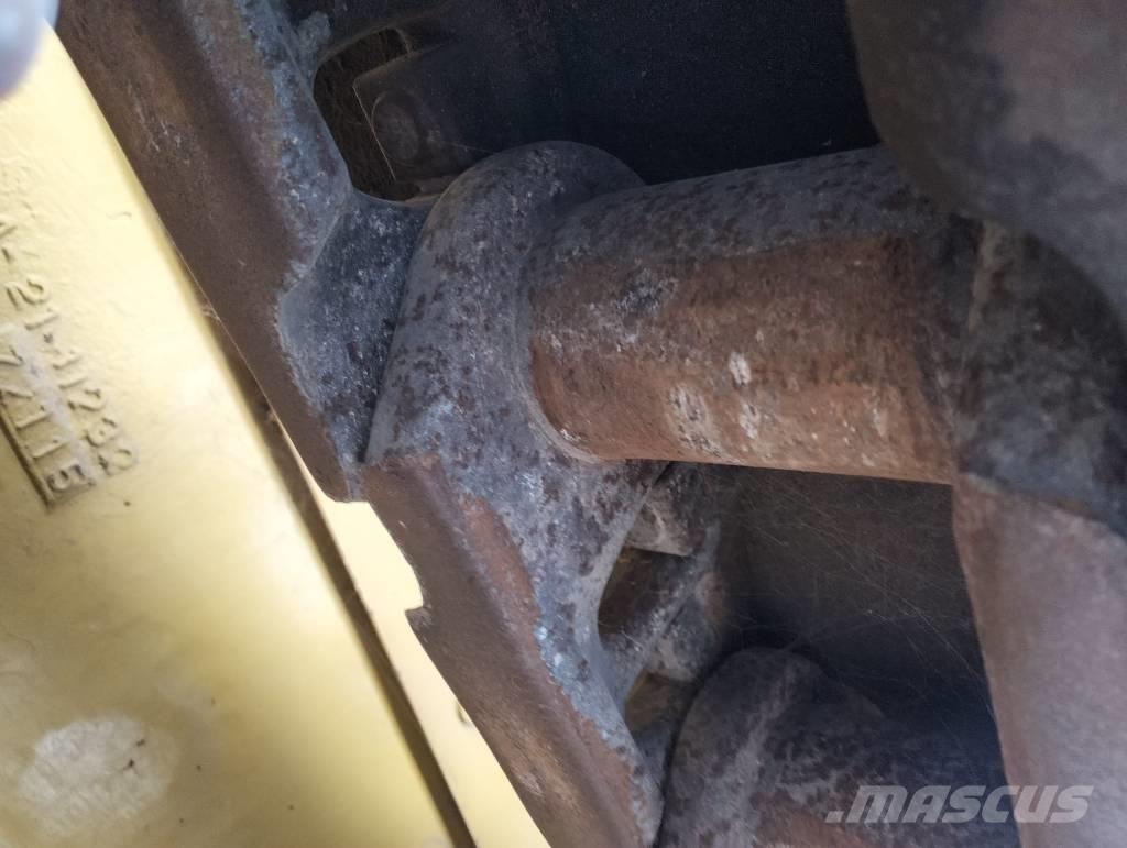 Komatsu D 155 A Bouteurs sur chenilles