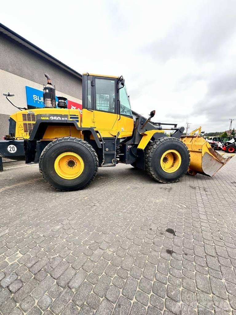 Komatsu WA 250 PZ-6 Chargeuse sur pneus