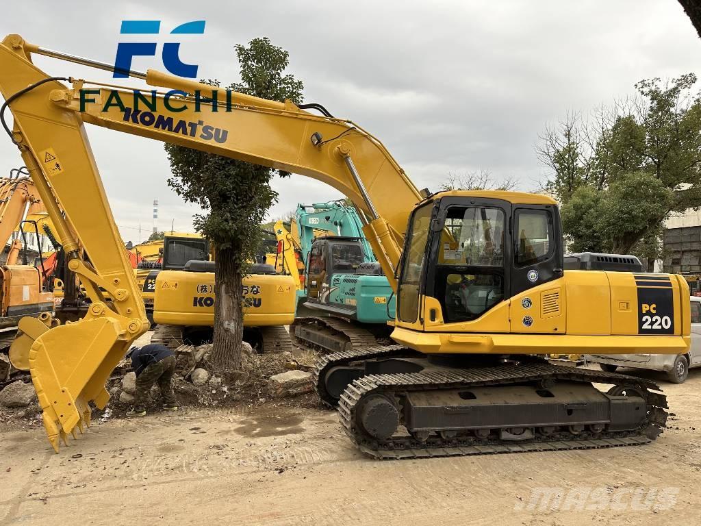 Komatsu PC 220 Pelle sur chenilles