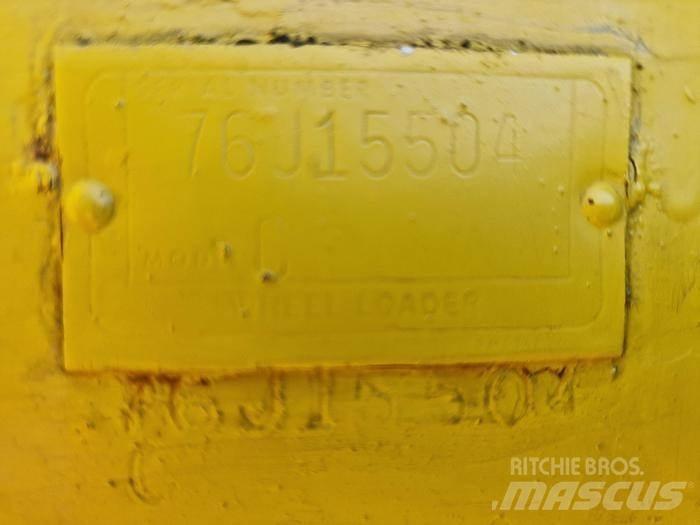 CAT 966C Chargeuse sur pneus