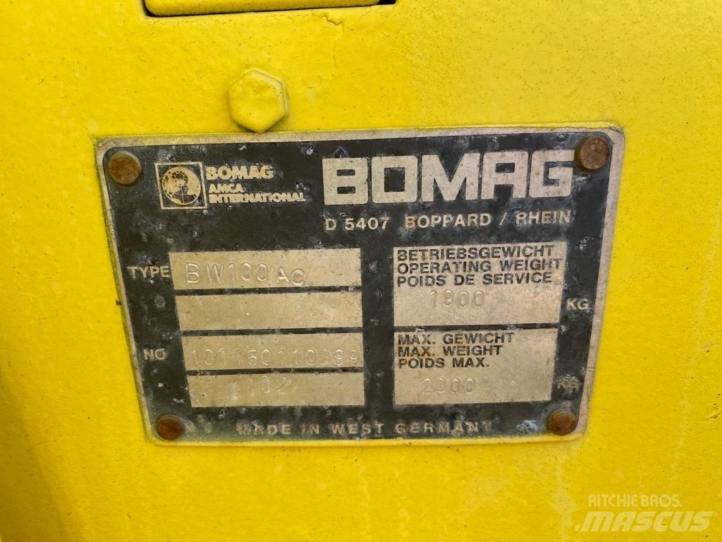 Bomag BW 100 AC Rouleaux monocylindre