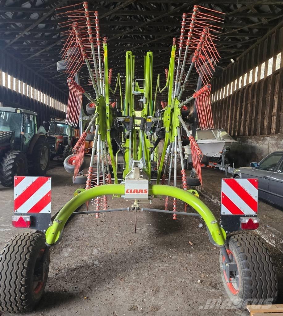 CLAAS Liner 3100 Andaineur