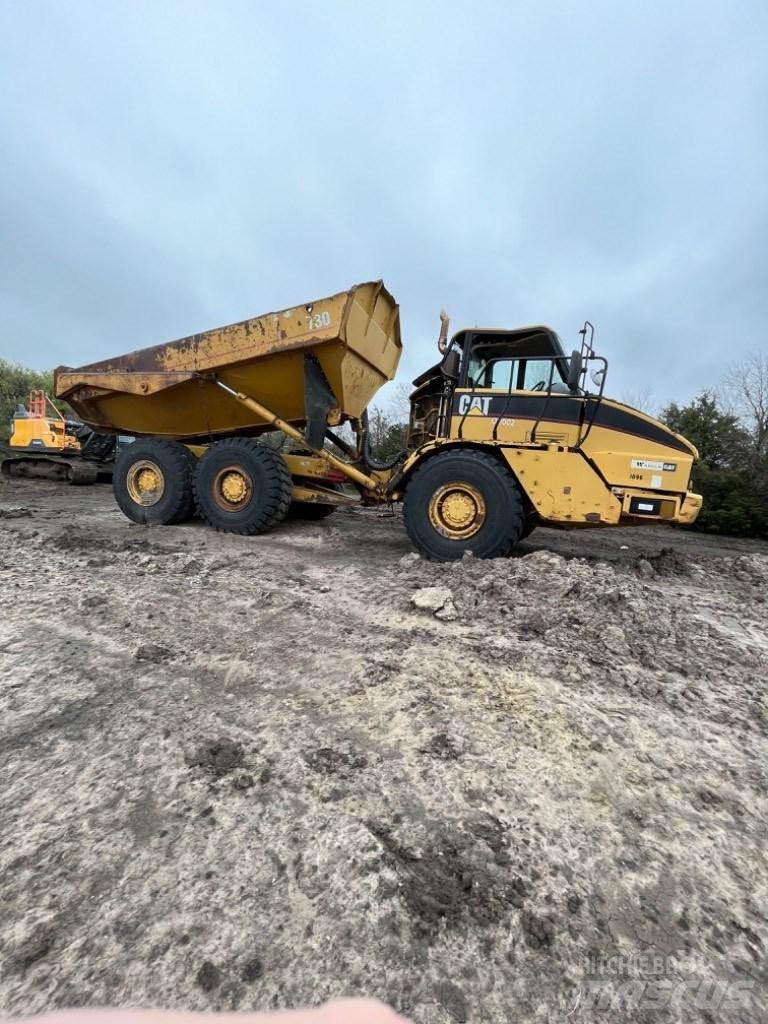 CAT 730 Tombereau articulé