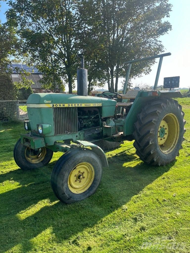 John Deere 1630 Tracteur
