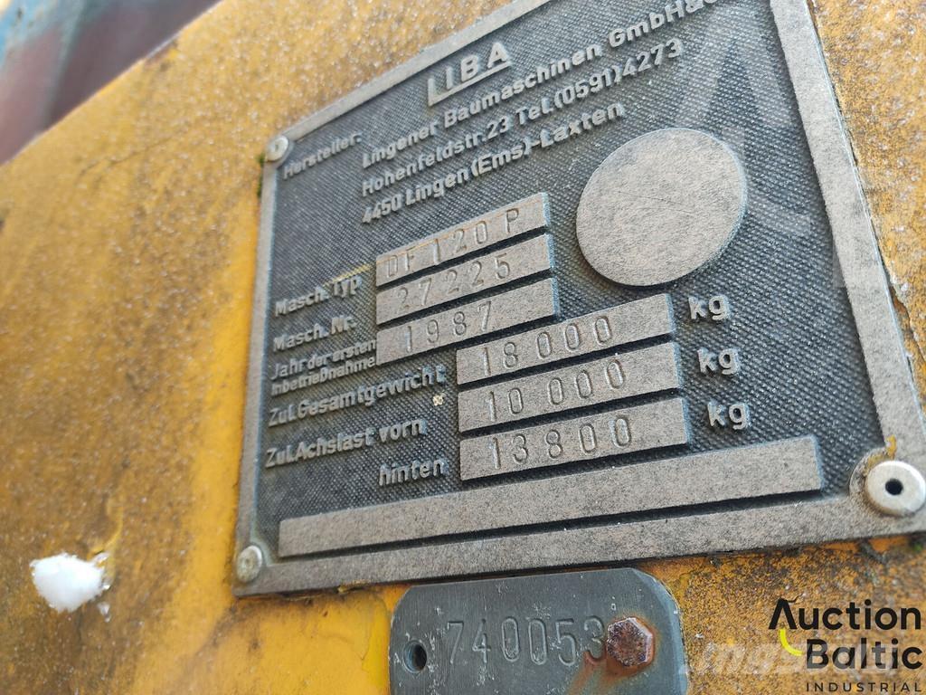 Demag DF 120 P Finisseur