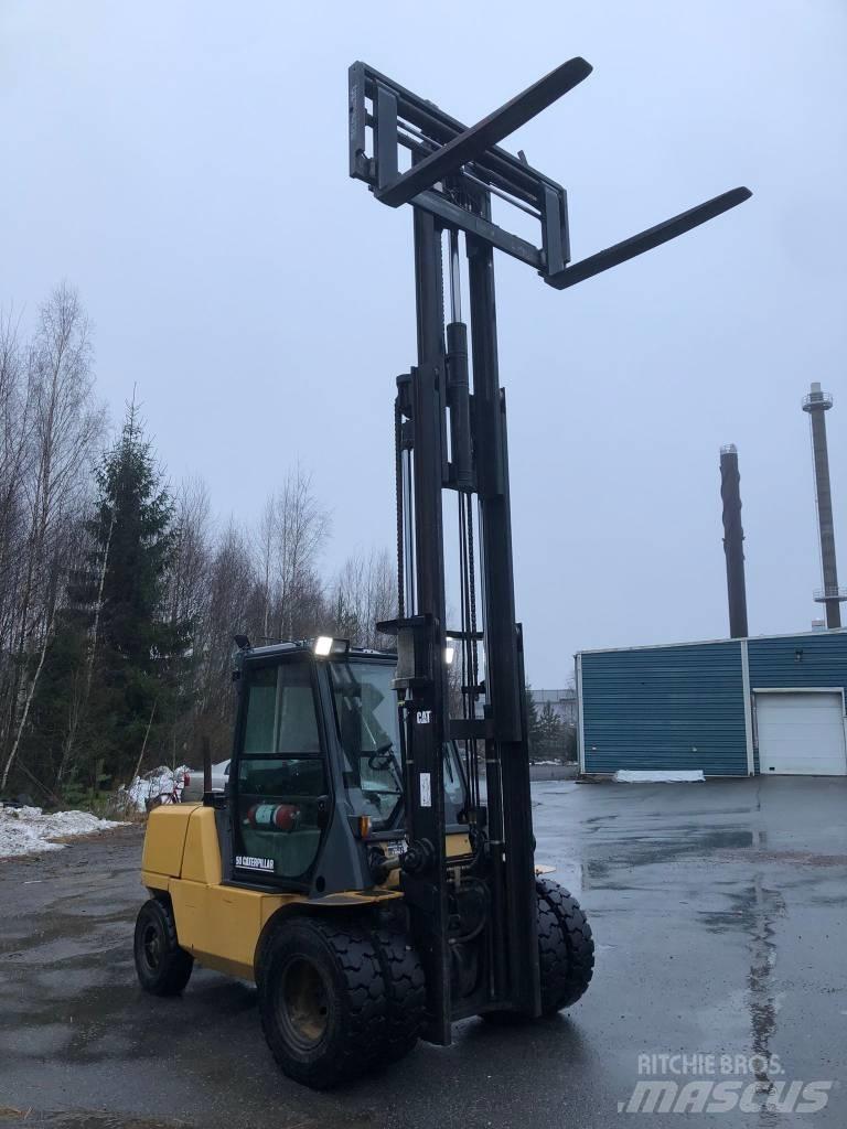 CAT DP 50 K Chariots diesel