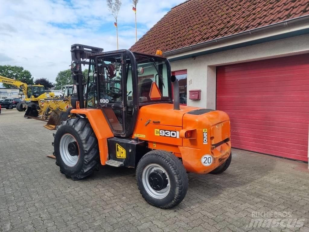 JCB 930-4 Chariot tout terrain