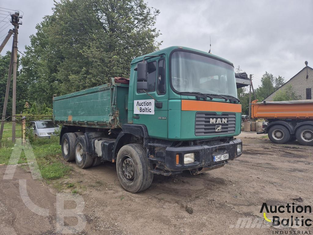 MAN 26.364 Camion benne