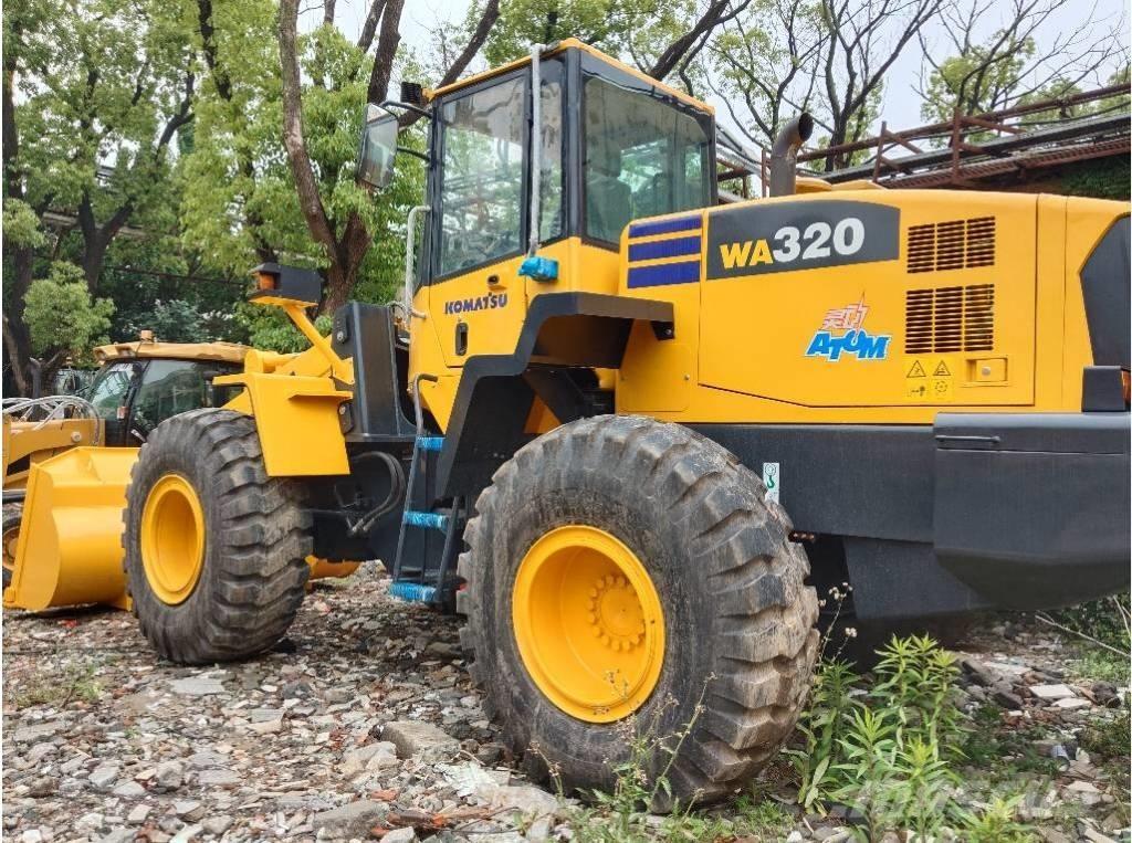 Komatsu WA 320-5 Chargeuse sur pneus