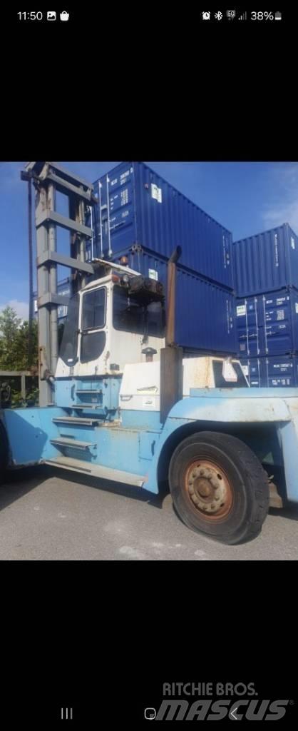 SMV 16 ton Chariots diesel