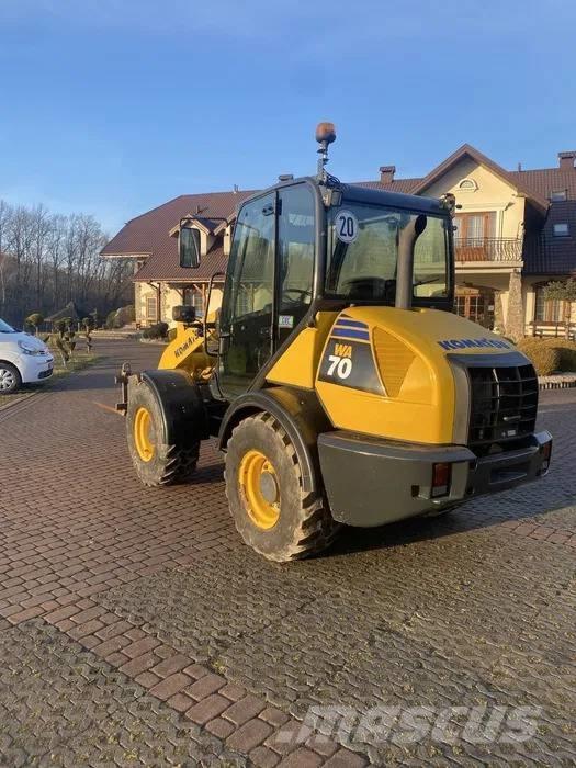 Komatsu WA 70-6 Chargeuse sur pneus