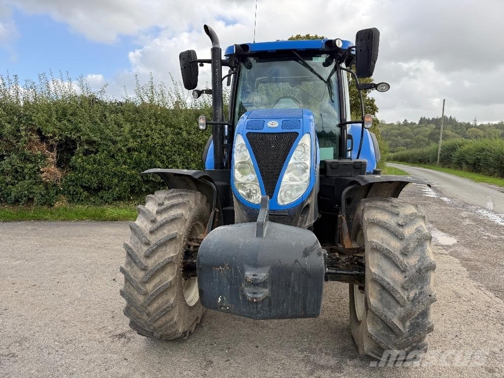 New Holland T 7.200 Tracteur