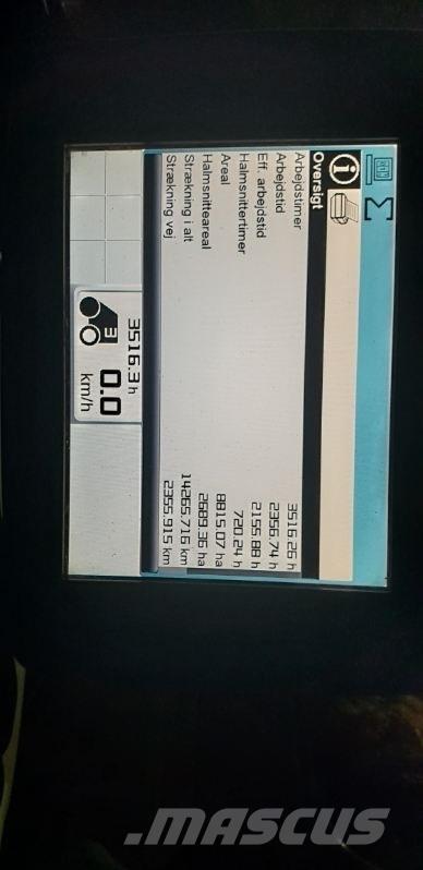 CLAAS Lexion 760 Moissonneuse batteuse