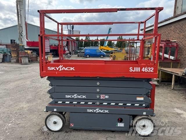 SkyJack SJ 4632 Nacelle ciseaux