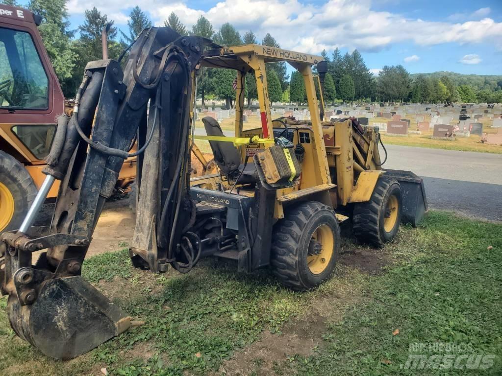 New Holland LB620 Tractopelle