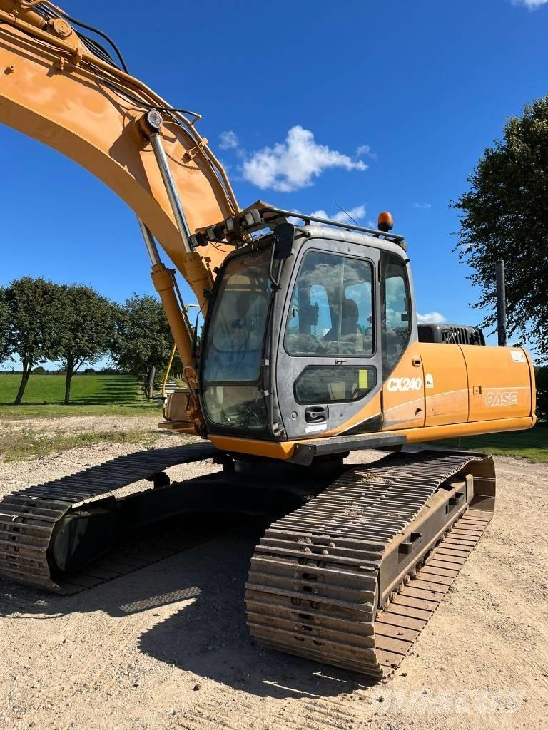 CASE CX 240 Pelle sur chenilles