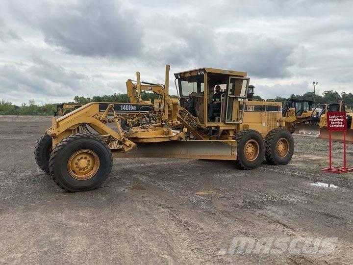 CAT 140 H Niveleuse