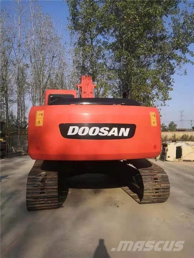 Doosan DH225LC-7 Pelle sur chenilles