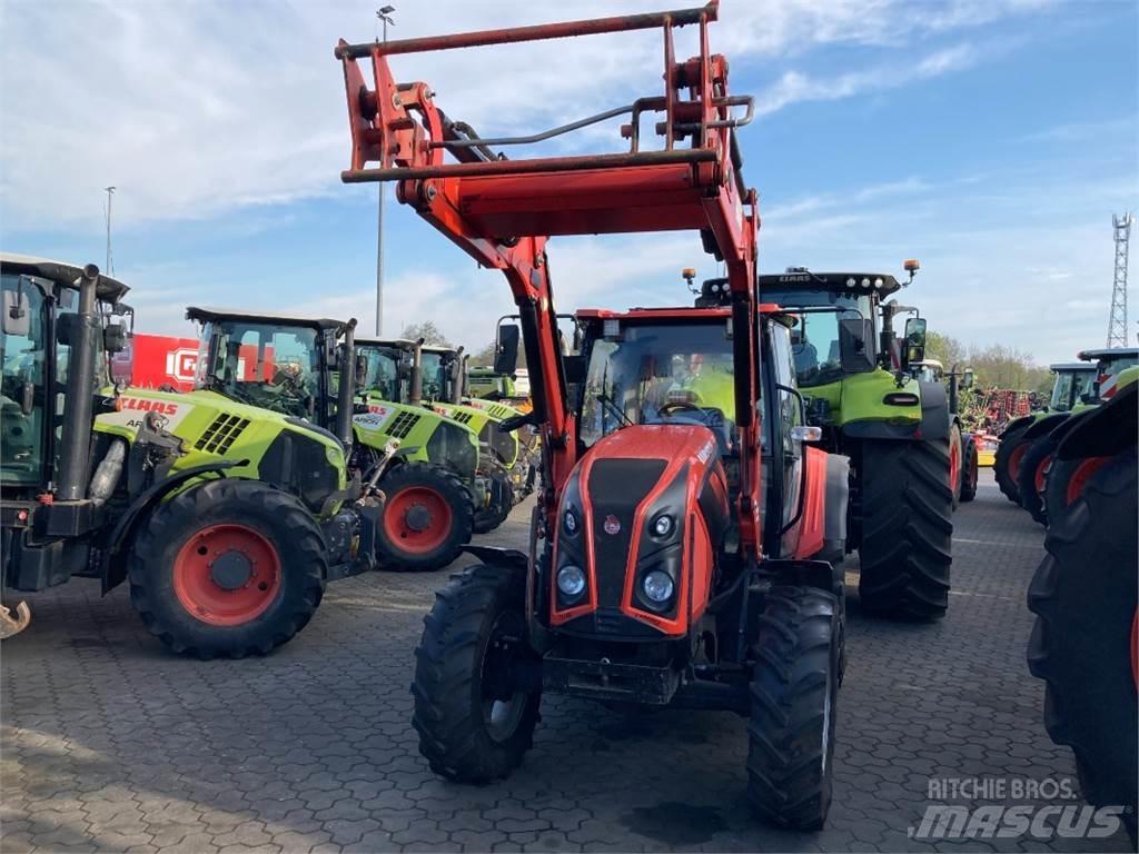 Ursus C-380 Tracteur