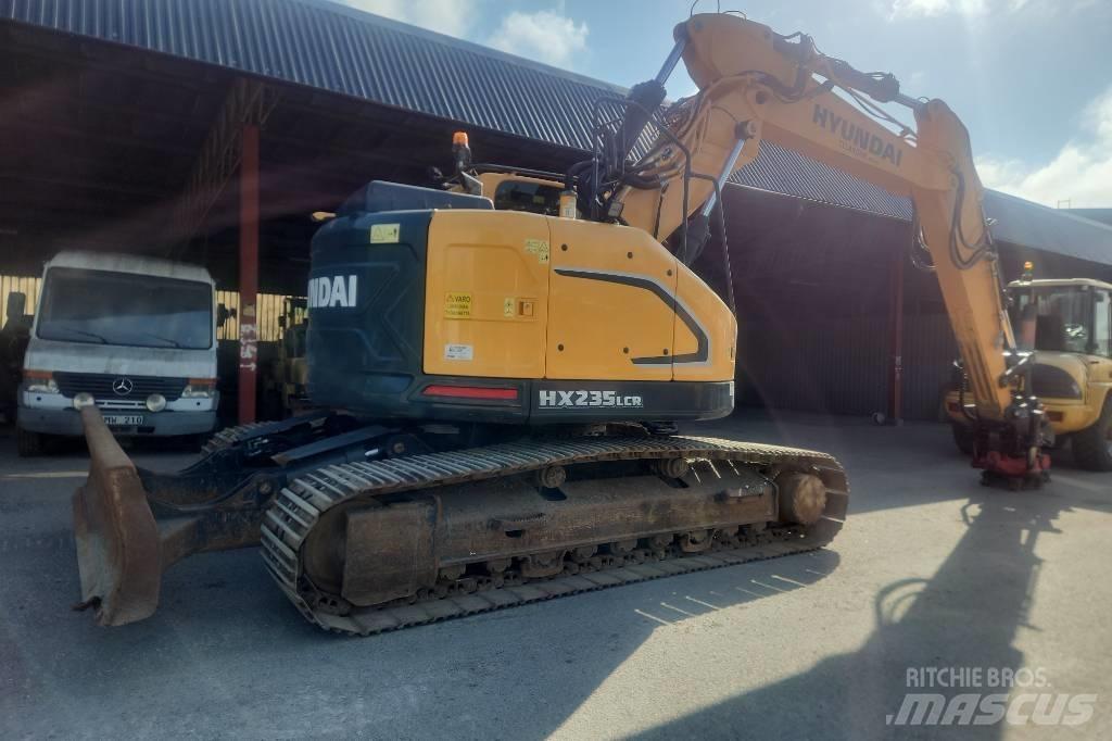 Hyundai HX 235 LCR Pelle sur chenilles
