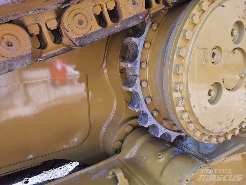 CAT D 6 R XL III Bouteurs sur chenilles