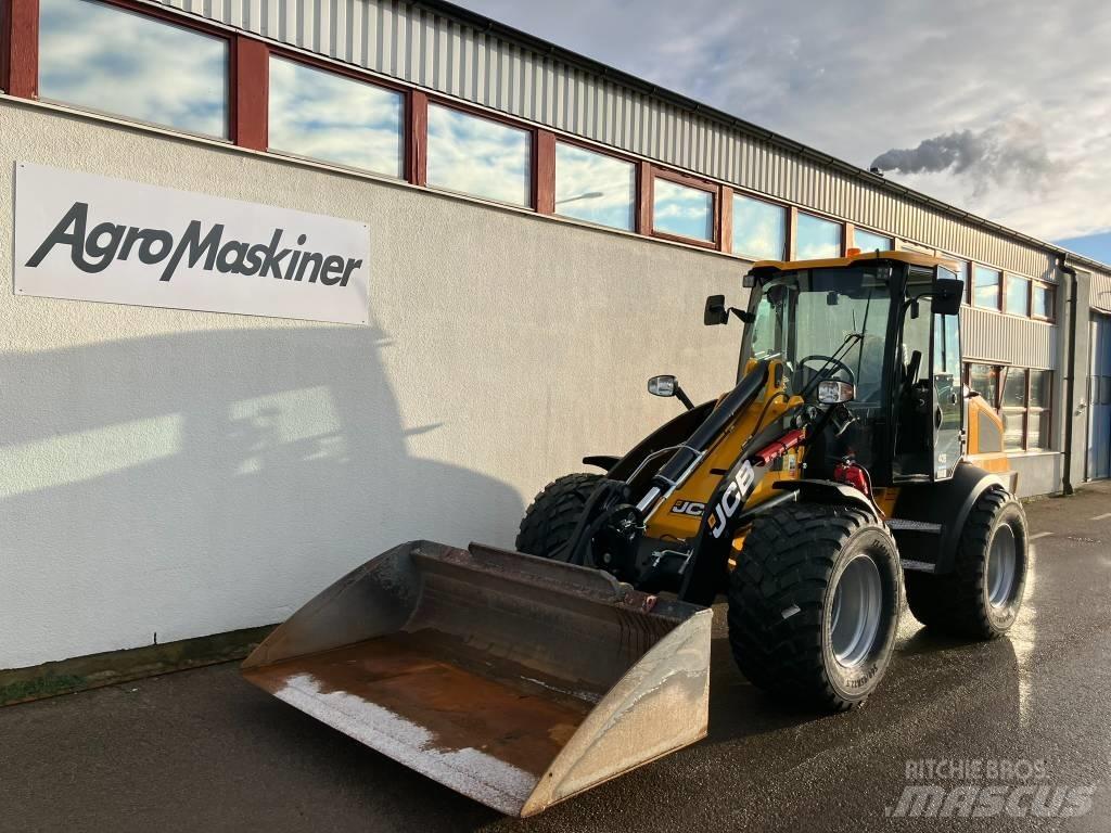 JCB 409 STAGE V - AGRI Mini chargeuse