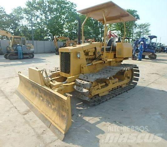 Mitsubishi BD2F Bouteurs sur chenilles