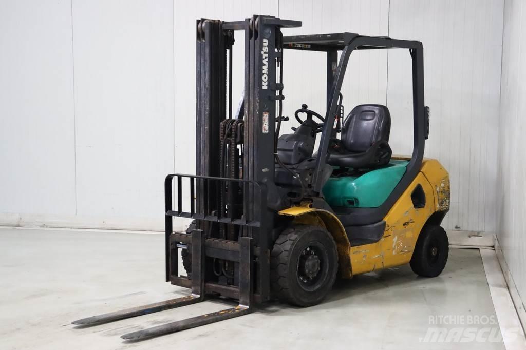 Komatsu FD25T-16 Chariots diesel