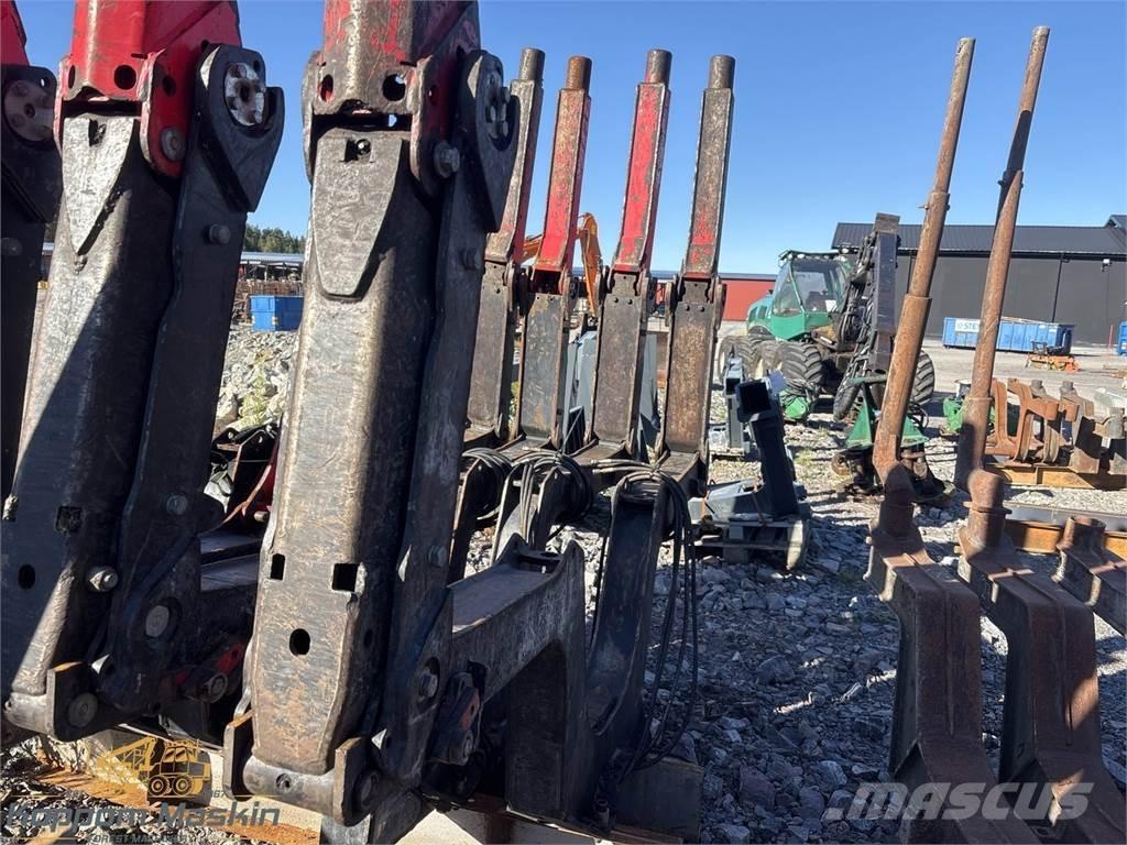 Komatsu 875 Autres accessoires pour matériel forestier