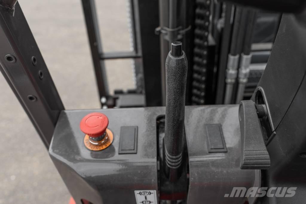Manitou ME 435 Chariots élévateurs électriques