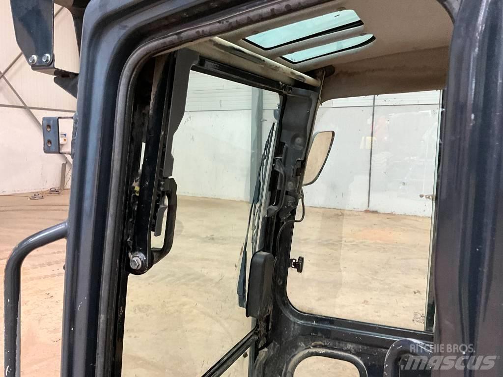 Kubota U 48-4 / U 55-4 Cabine