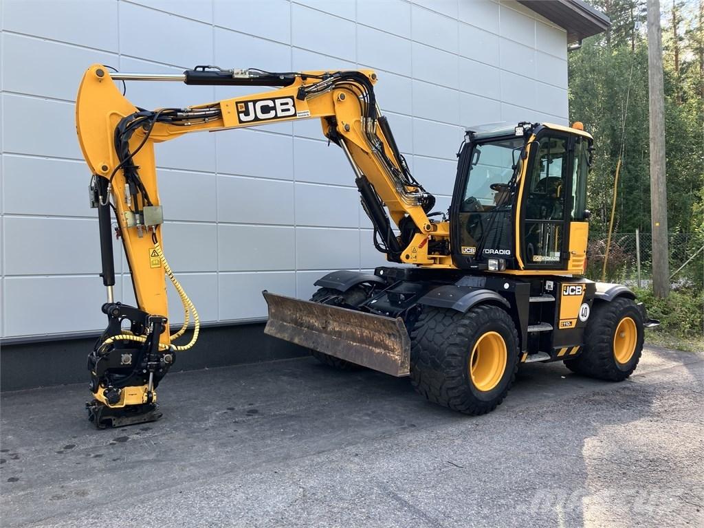 JCB 110 Hydradig Pelle sur pneus