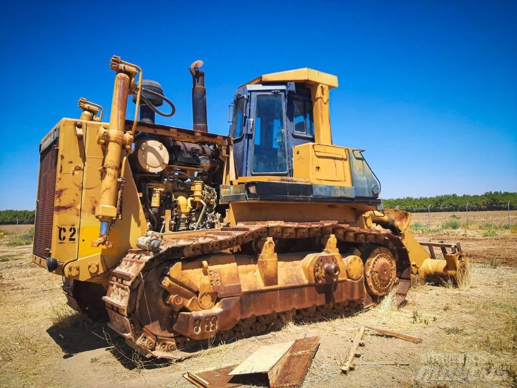 Komatsu D 375-1 Bouteurs sur chenilles