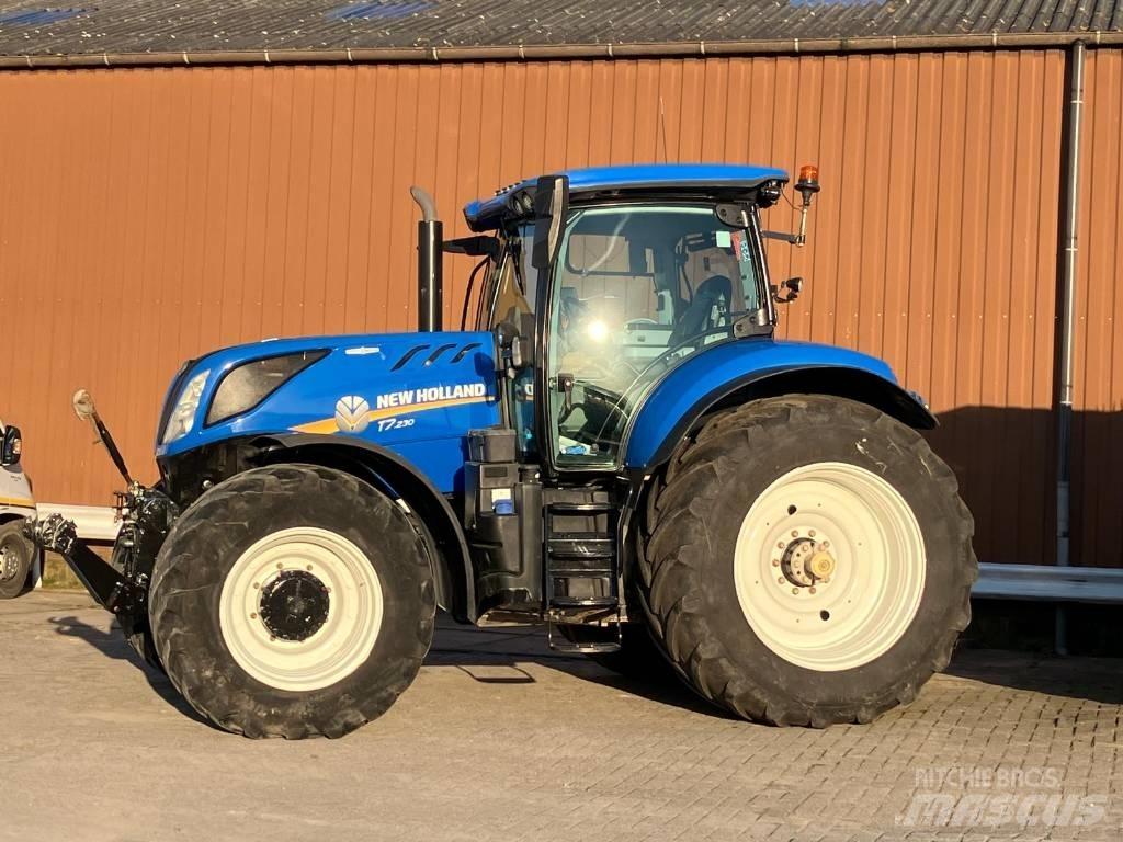 New Holland T 7.230 Tracteur