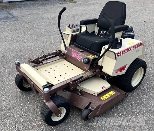 Grasshopper 124V/48R Tondeuses à rayon de braquage zéro