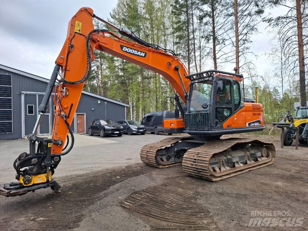 Doosan DX160LC-5 Pelle sur chenilles