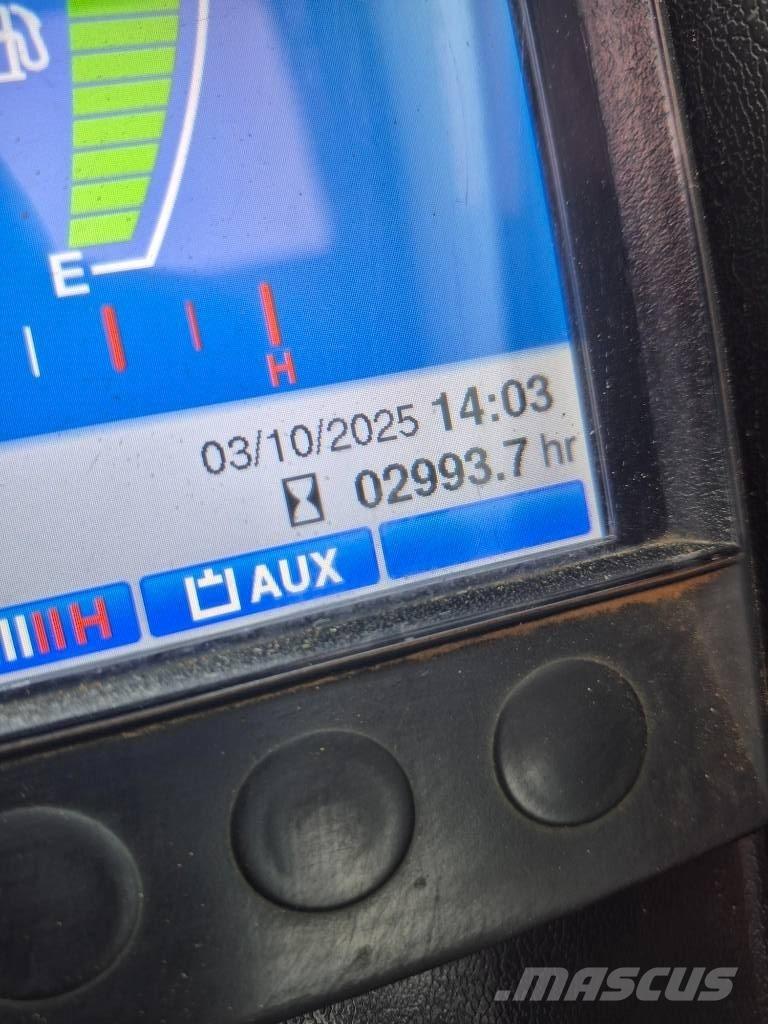 Takeuchi TB 250 Mini pelle < 7t