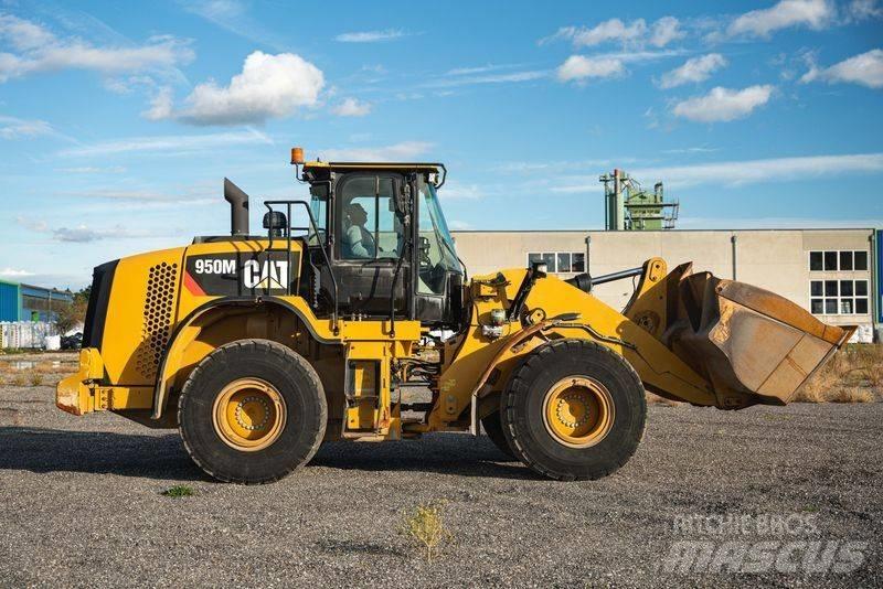 CAT 950M Chargeuse sur pneus