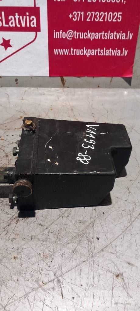 Volvo FH 12.      20917279 Hydraulique