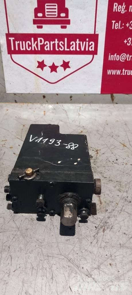 Volvo FH 12.      20917279 Hydraulique