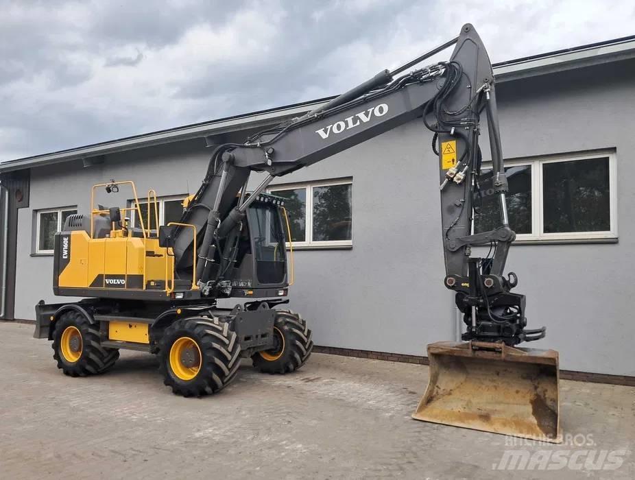 Volvo EW 160 E Pelle sur pneus
