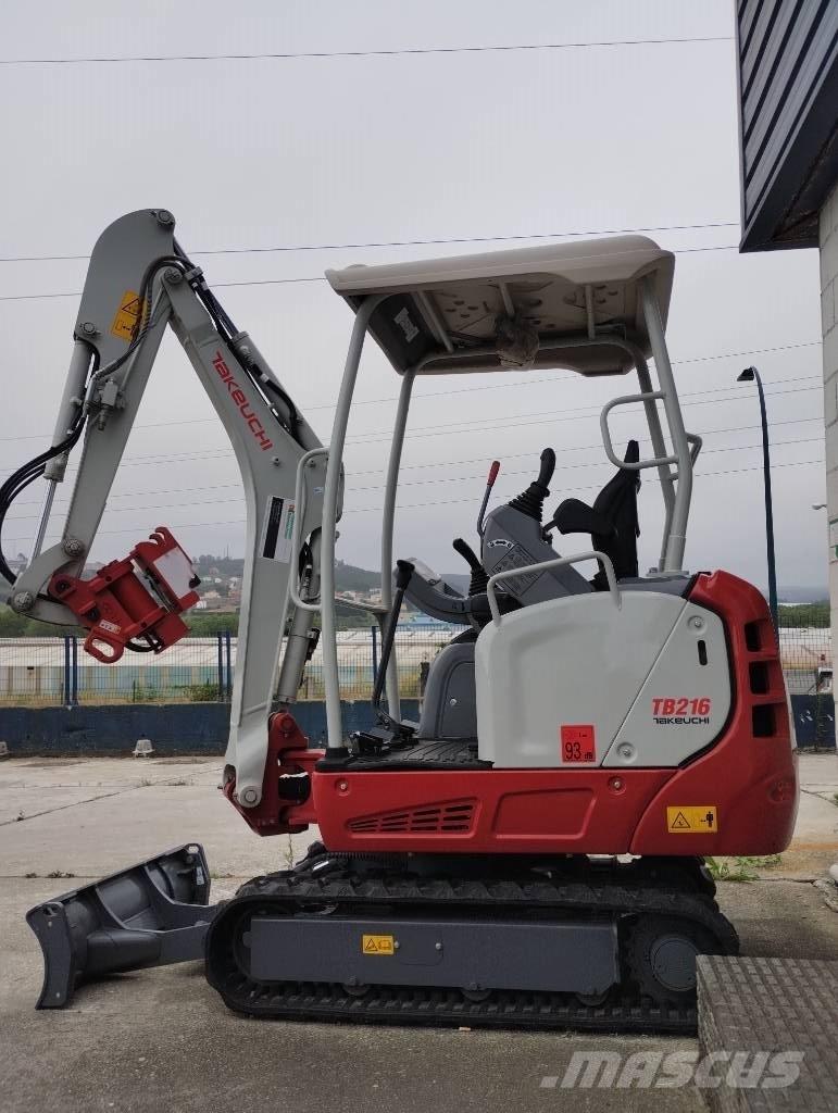 Takeuchi TB 216 Mini pelle < 7t