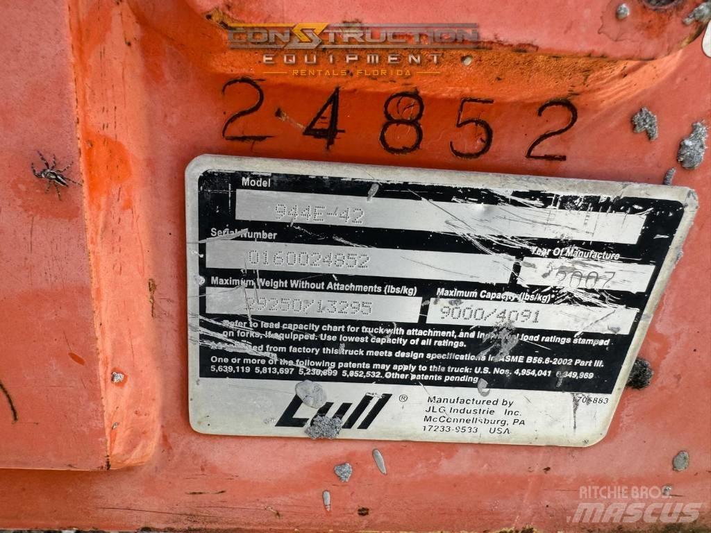 JLG 944 E-42 Autres Chariots élévateurs