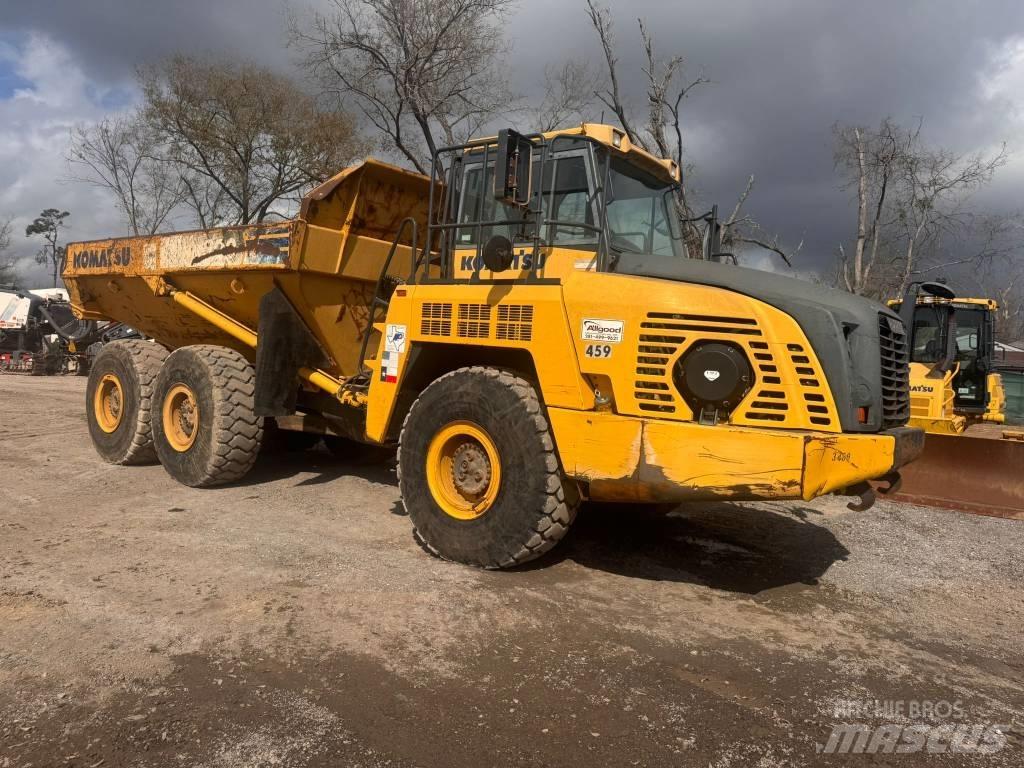 Komatsu HM 300-3 Tombereau articulé