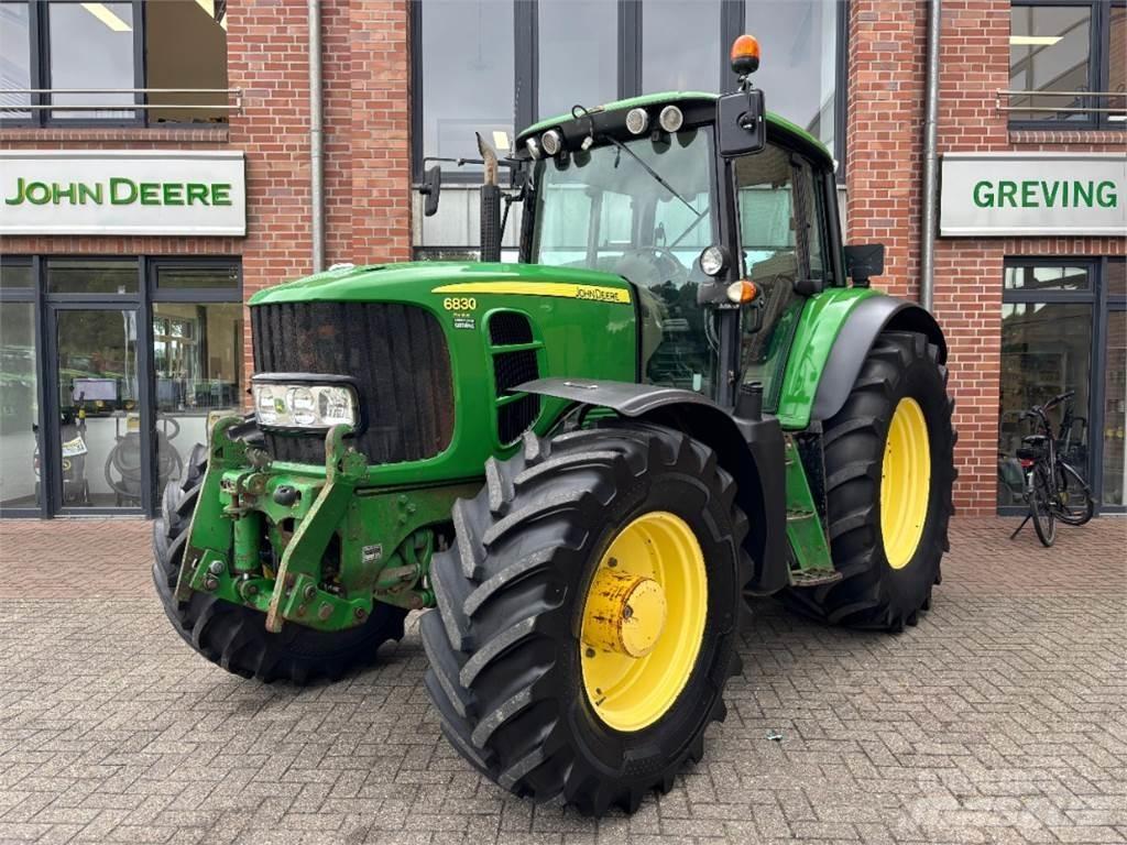 John Deere 6830 Tracteur