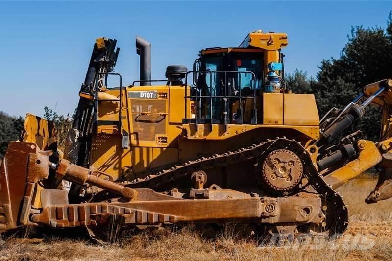 CAT D10T Bouteurs sur chenilles