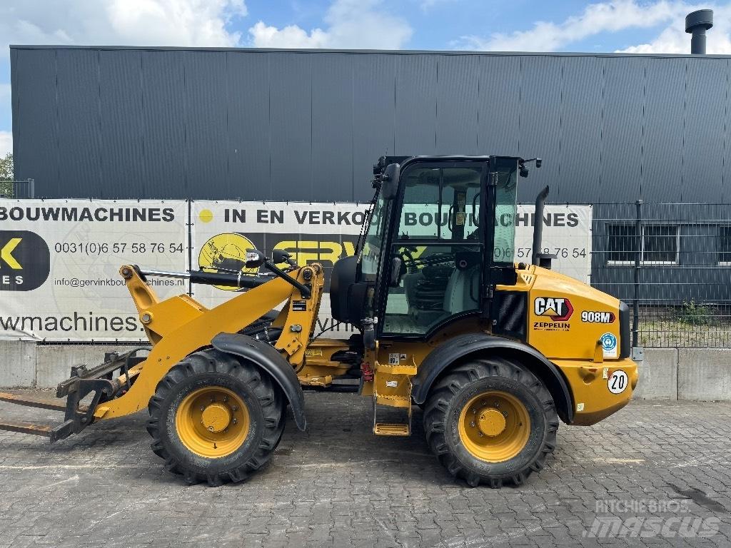 CAT 908 M Chargeuse sur pneus